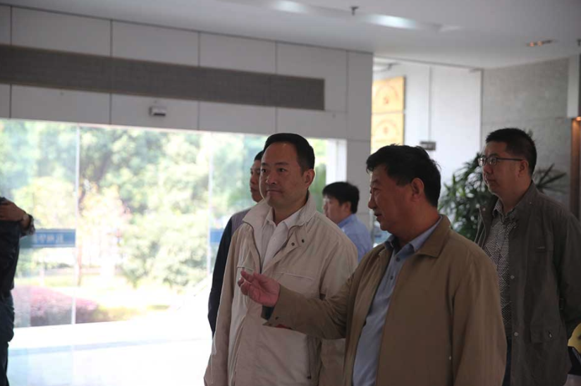 舌头伸进去添的我好爽