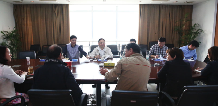 舌头伸进去添的我好爽