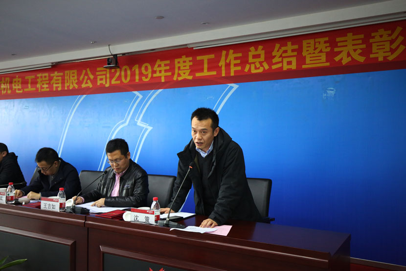 舌头伸进去添的我好爽