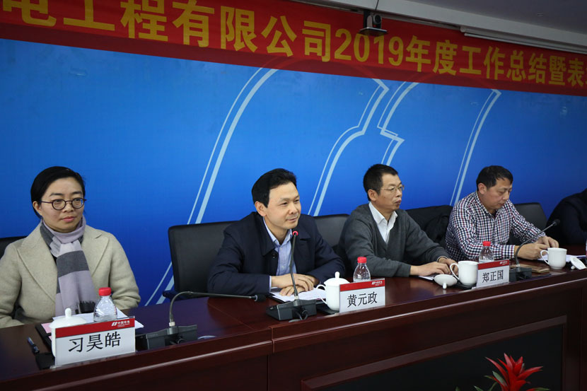 舌头伸进去添的我好爽