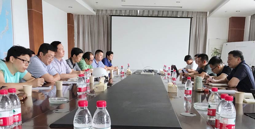 舌头伸进去添的我好爽