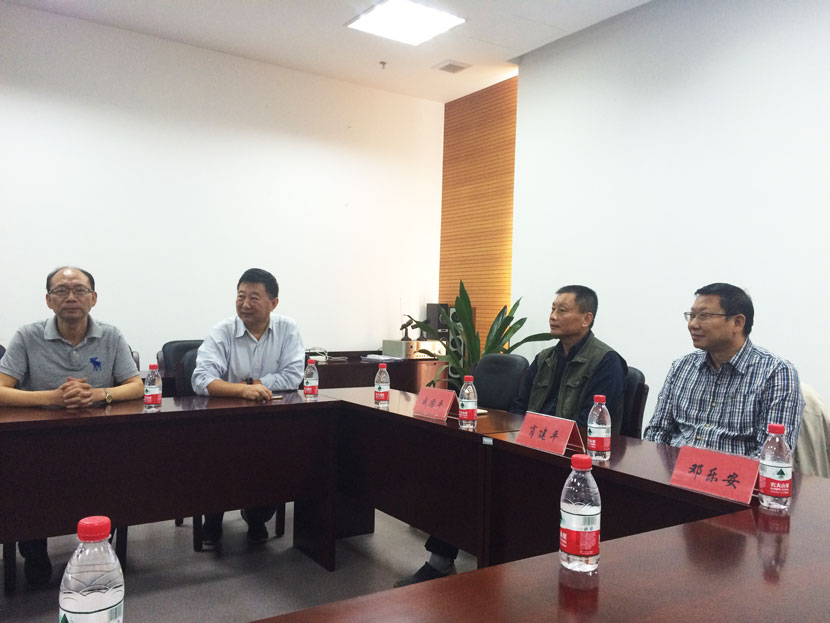 舌头伸进去添的我好爽