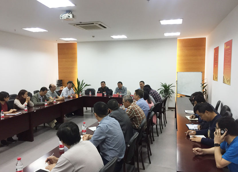 舌头伸进去添的我好爽