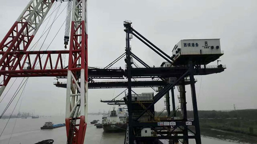 舌头伸进去添的我好爽