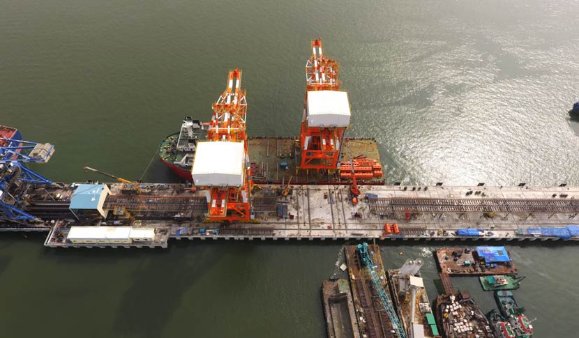 舌头伸进去添的我好爽