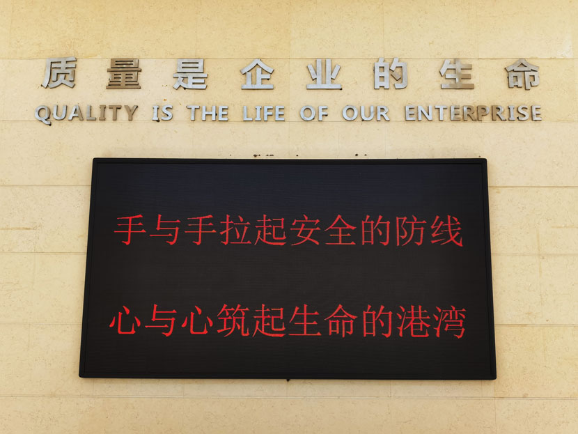 舌头伸进去添的我好爽