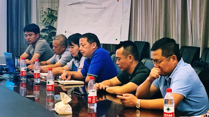 舌头伸进去添的我好爽