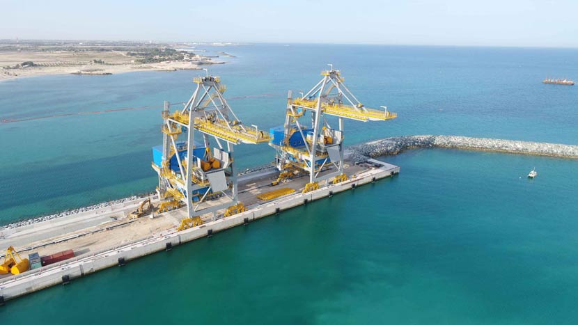 舌头伸进去添的我好爽