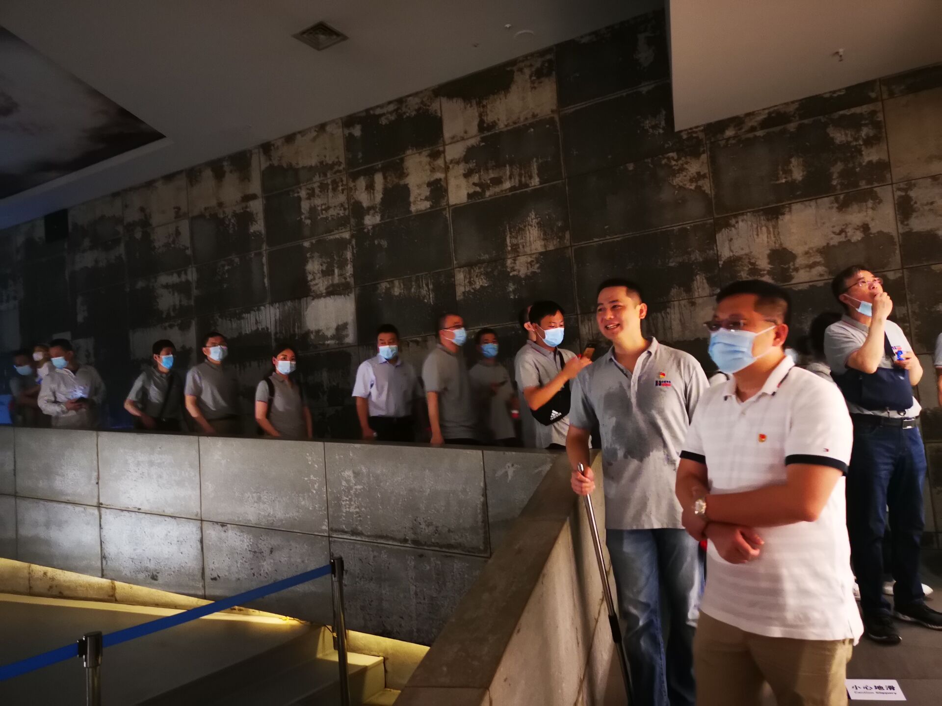 舌头伸进去添的我好爽