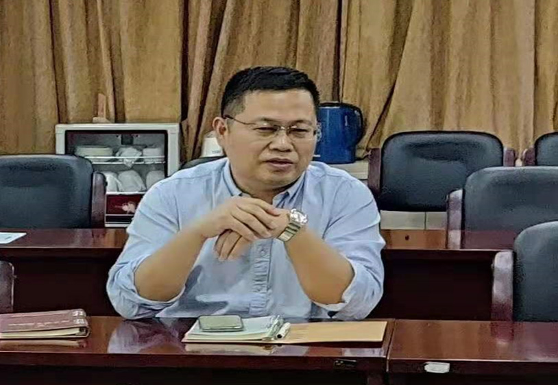 舌头伸进去添的我好爽