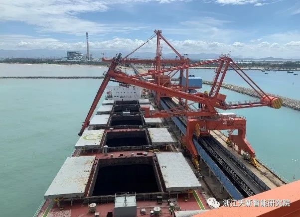 舌头伸进去添的我好爽