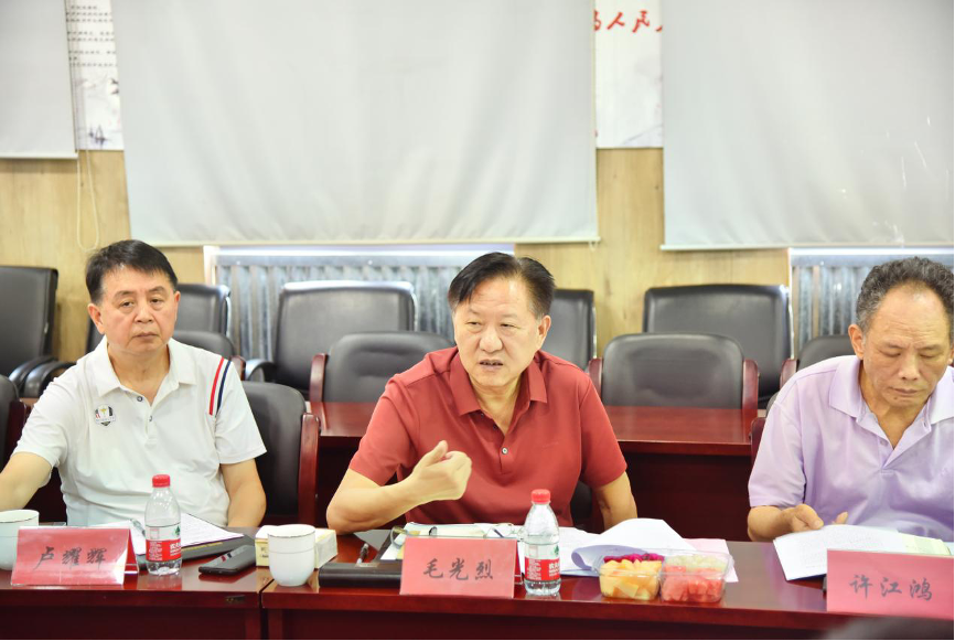 舌头伸进去添的我好爽