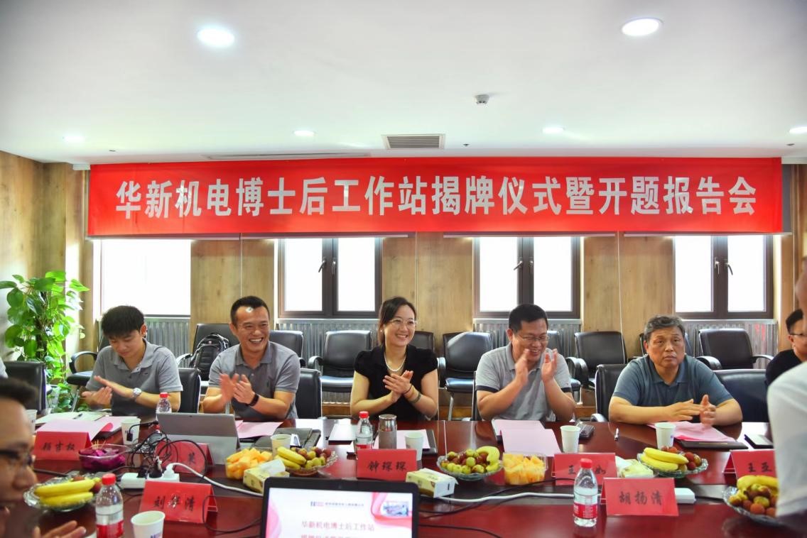 舌头伸进去添的我好爽