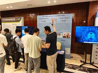 舌头伸进去添的我好爽