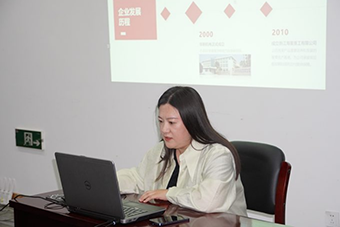 舌头伸进去添的我好爽