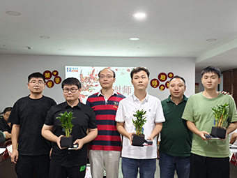 舌头伸进去添的我好爽