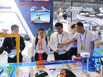 舌头伸进去添的我好爽