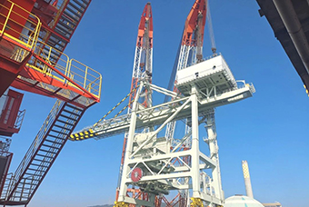 舌头伸进去添的我好爽