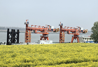 舌头伸进去添的我好爽