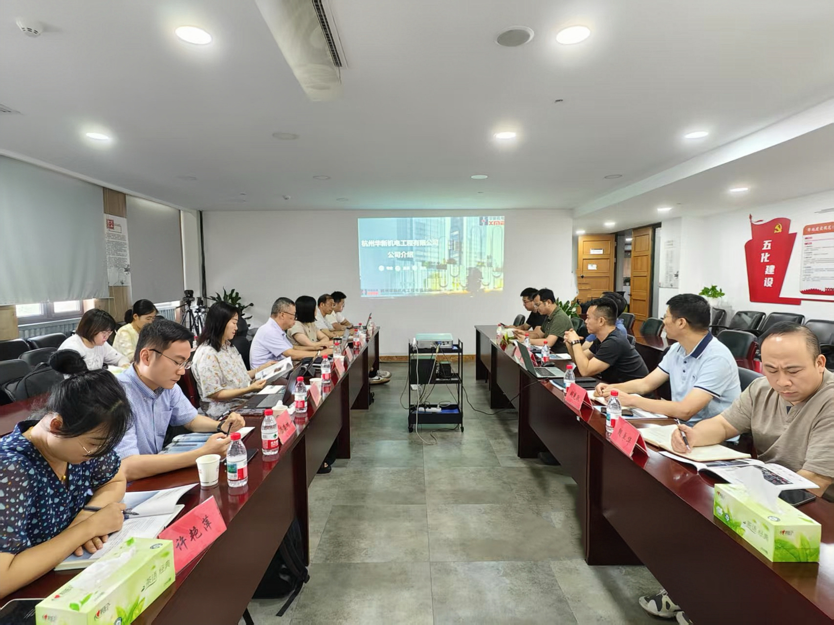 舌头伸进去添的我好爽